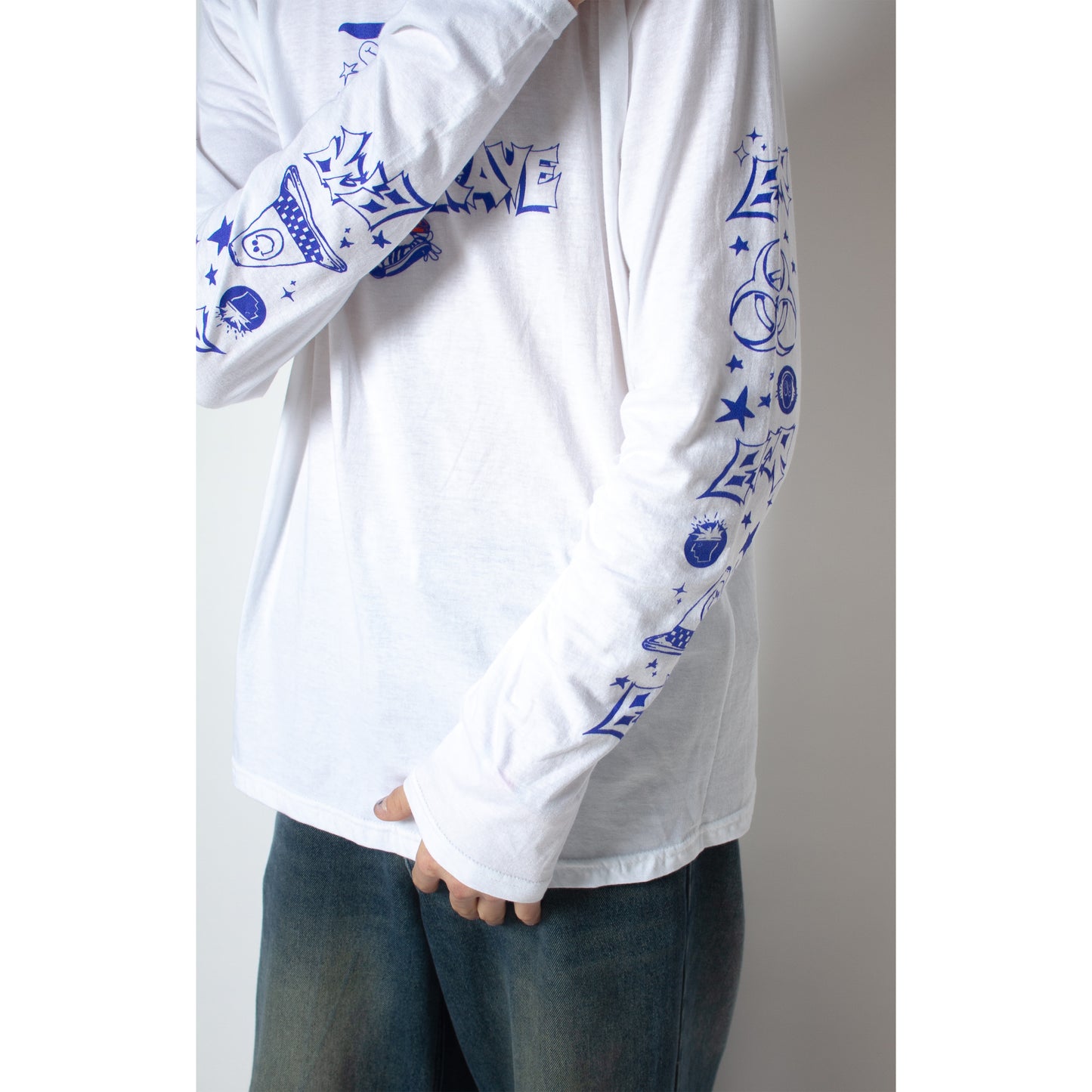 WHITE TRAFFIC CONE LONG SLEEVE T