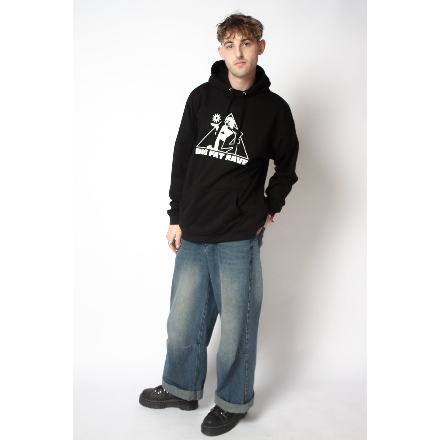 BLACK LOGO HOODIE